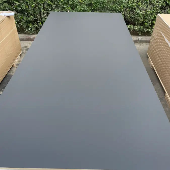 Akrylbelagt MDF-plate